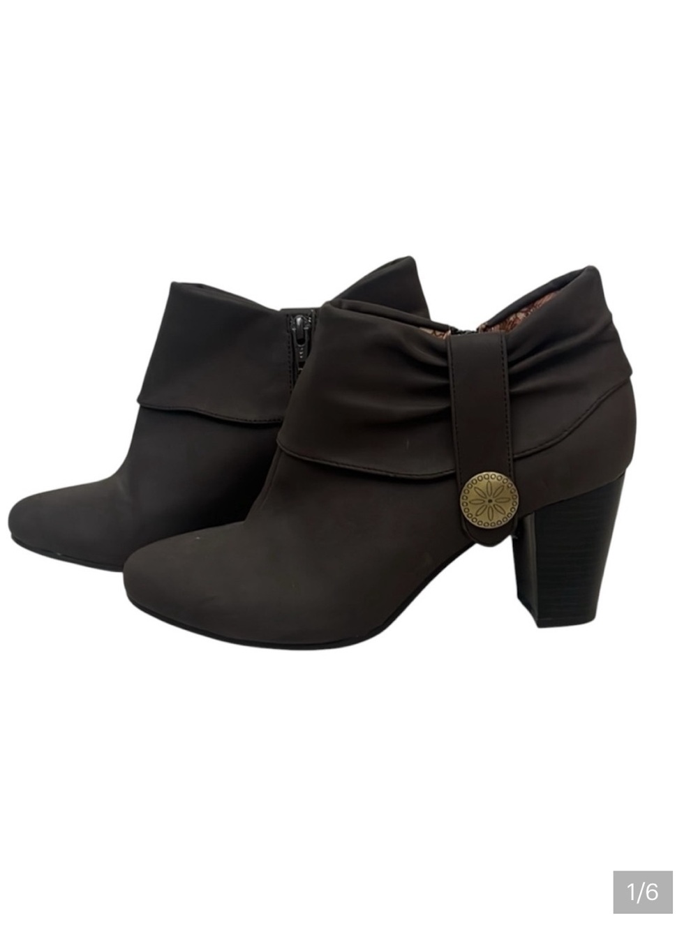 B4- Chunky healed brown boots, DECREE size 8M